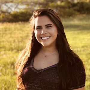 Meet your Posher, Lauren